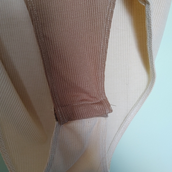 *SOLD* SHEIN rib-knit bodysuit - Picture 5 of 5